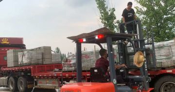 九江 黄金麻冰裂纹，地铺石装车