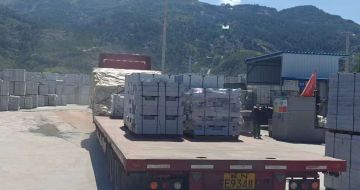 九江 芝麻白仿形路沿石，直形路沿石