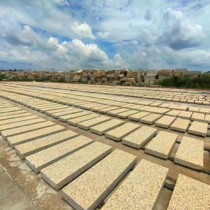 九江 黄金麻荔枝面花岗岩石材地铺石防护中