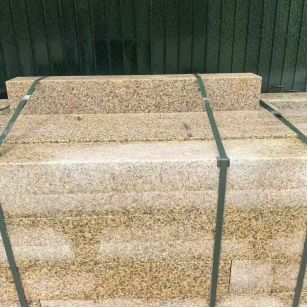 九江 黄金麻花岗岩石材机切面栏杆料半成品