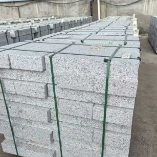 九江 白麻花岗岩路沿石，弧形路沿石，道牙石，马路牙子，界石，路缘石，平沿石，直岩石，平缘石等