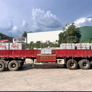 九江 芝麻灰花岗岩地铺石出货日常