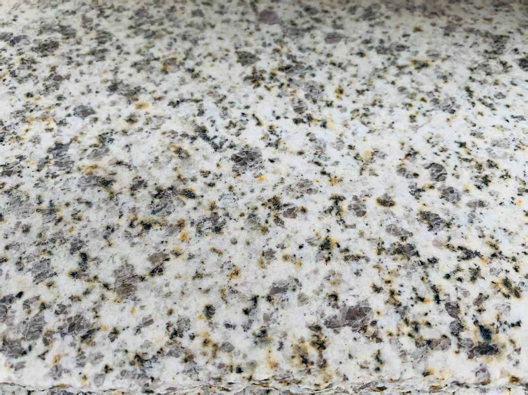 九江 黄金麻花岗岩石材浅黄光面