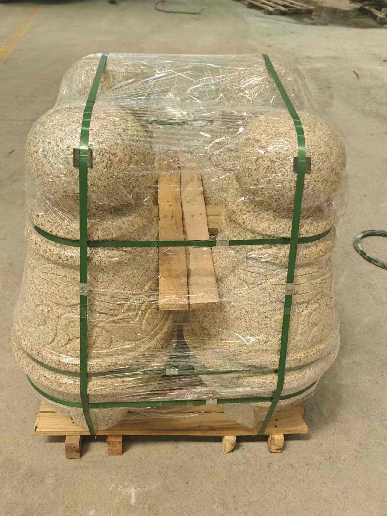 九江 黄金麻异形定制雕花——棒棒糖挡车柱