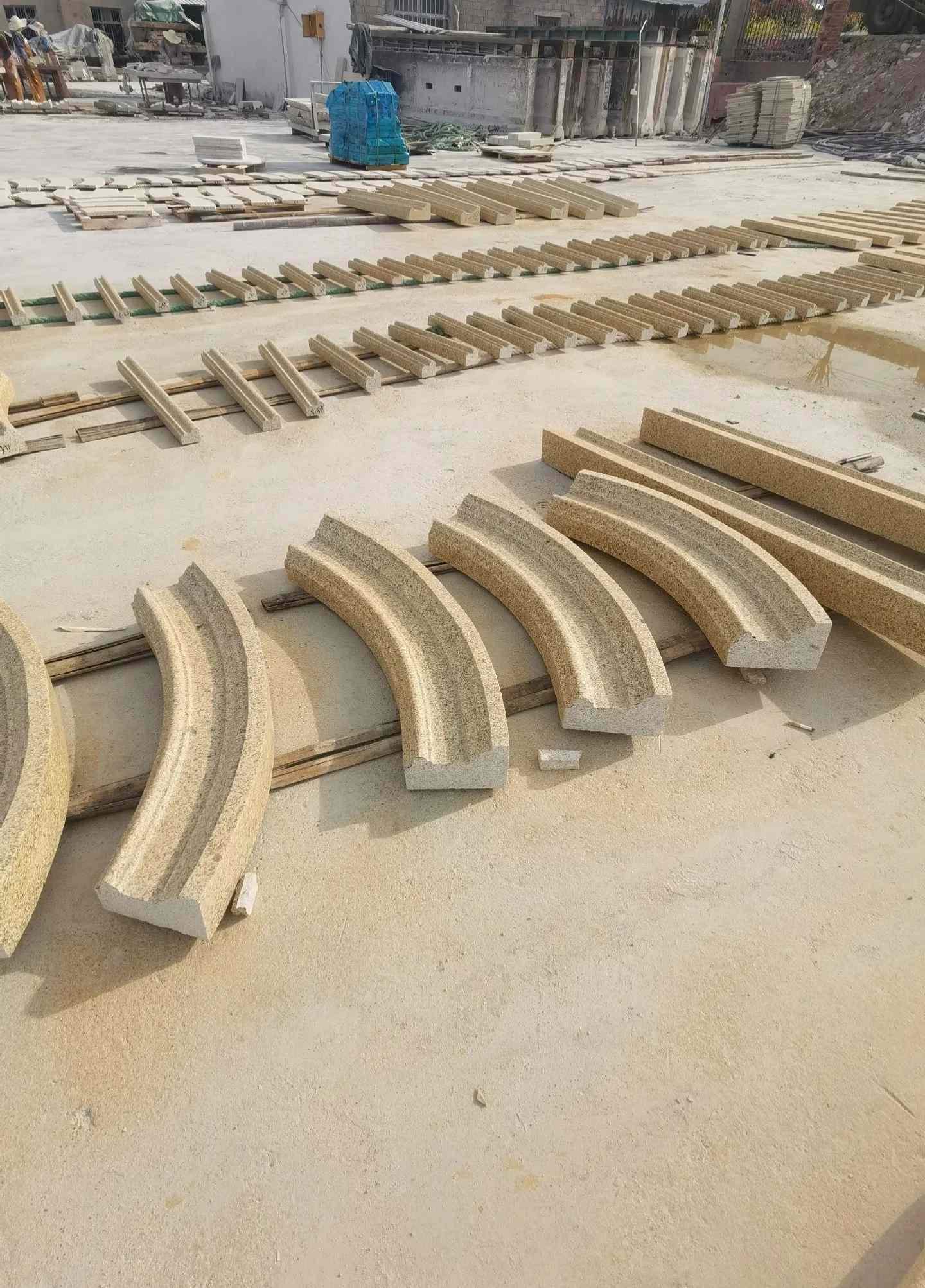 九江 黄金麻花岗岩别墅线条