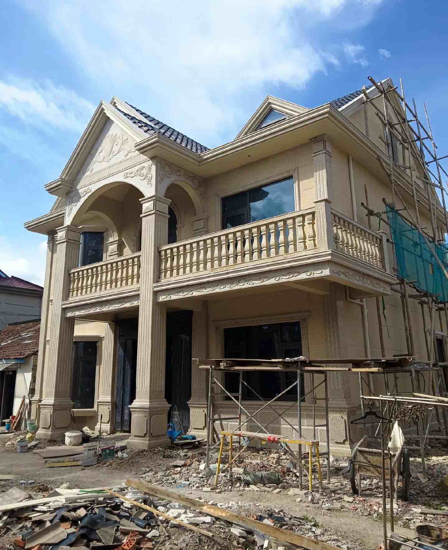 九江 黄金麻花岗岩石材私人别墅雕花门楼柱阳台栏杆