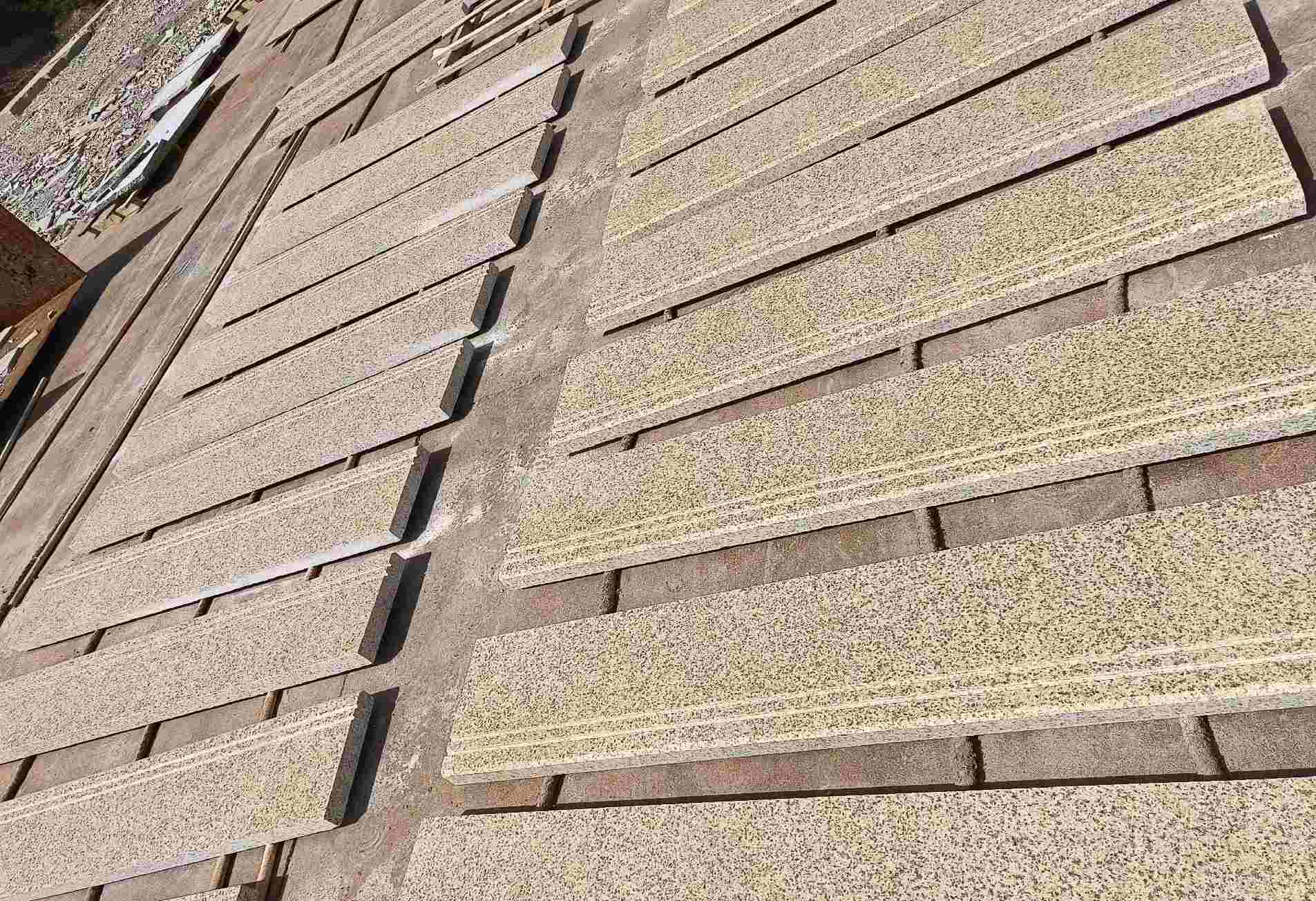 九江 黄金麻花岗岩光面楼梯踏步