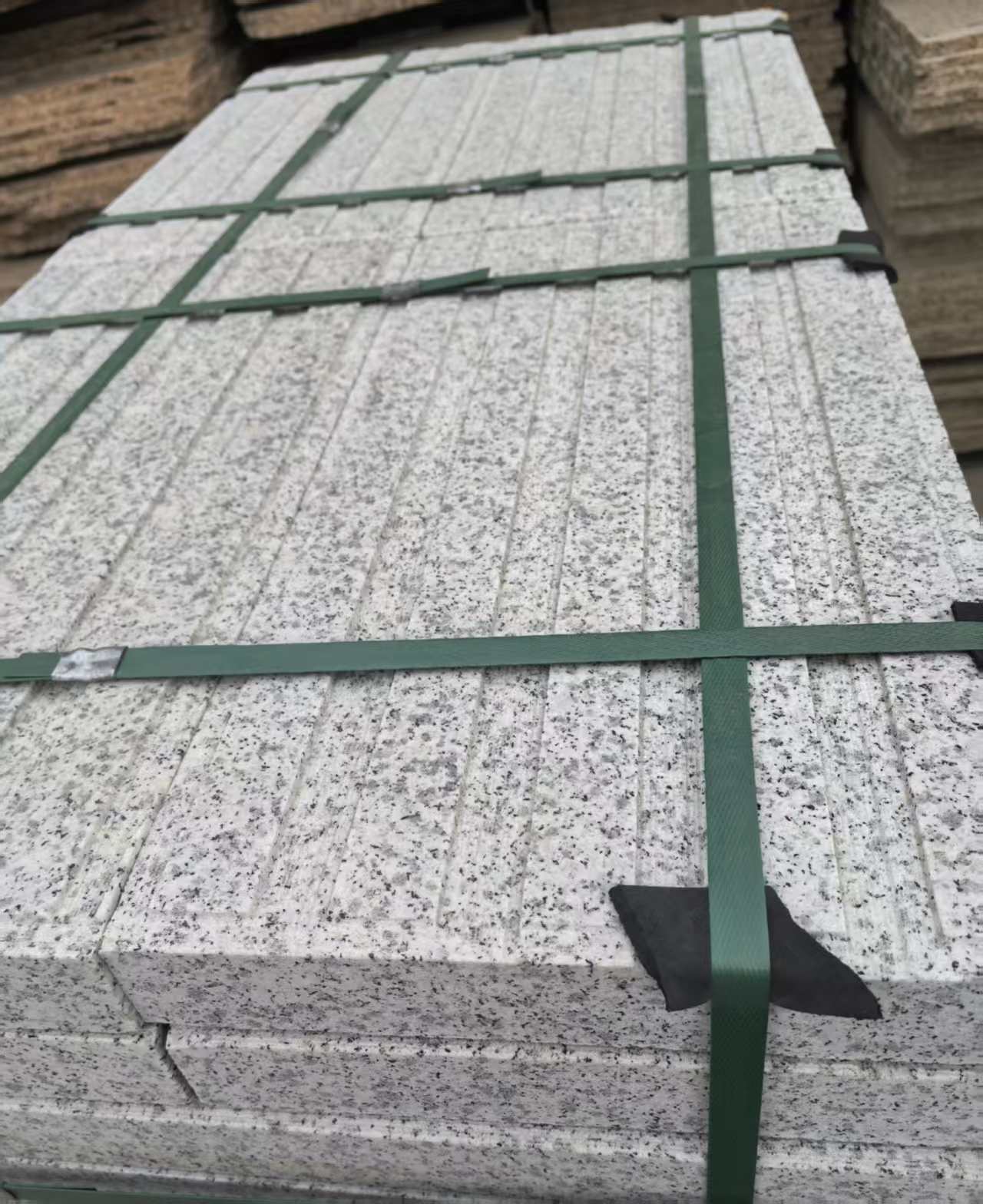 九江 白麻花岗岩直行盲道石，盲条，地铺石