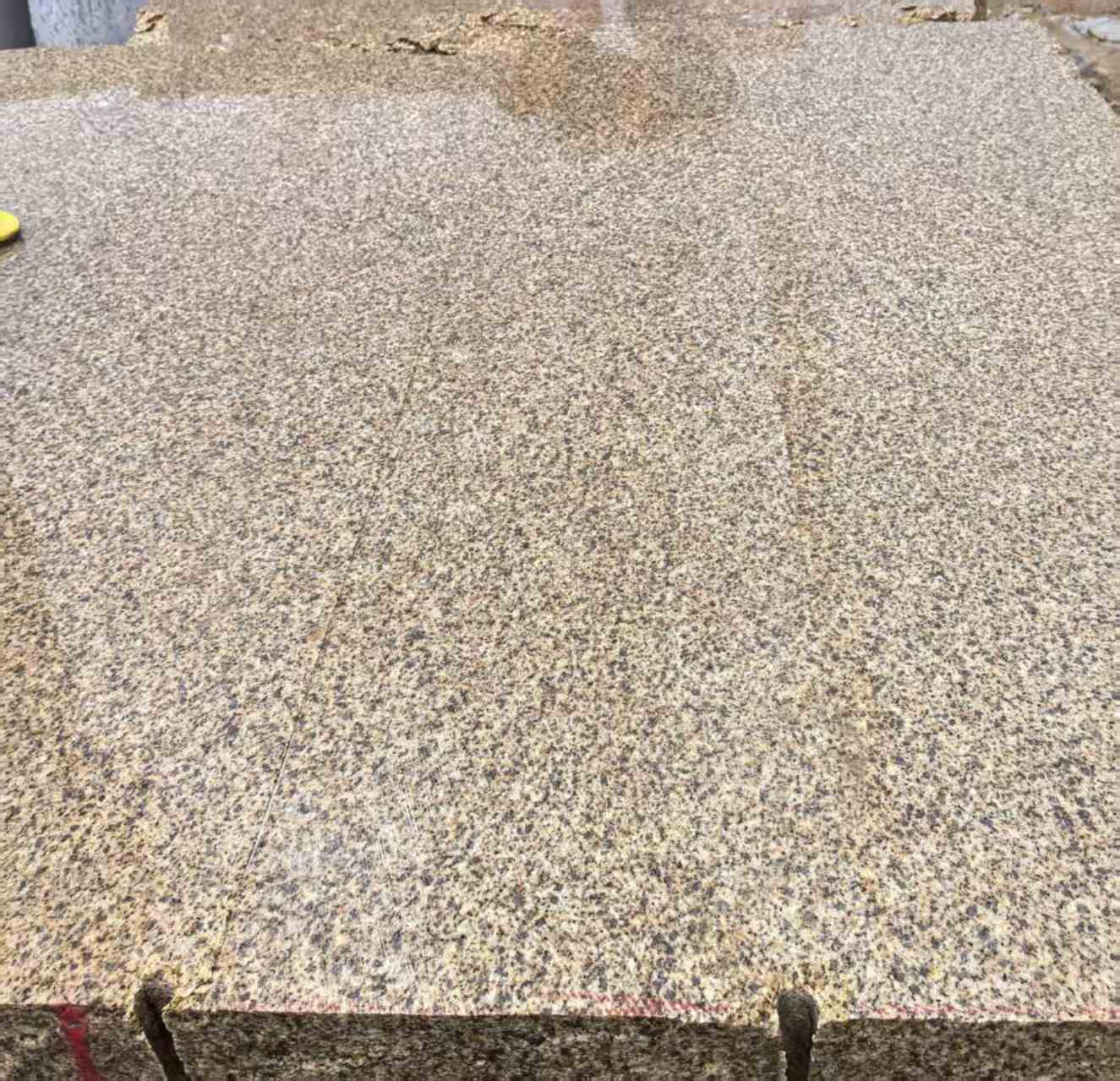 九江 黄金麻花岗岩石材方料