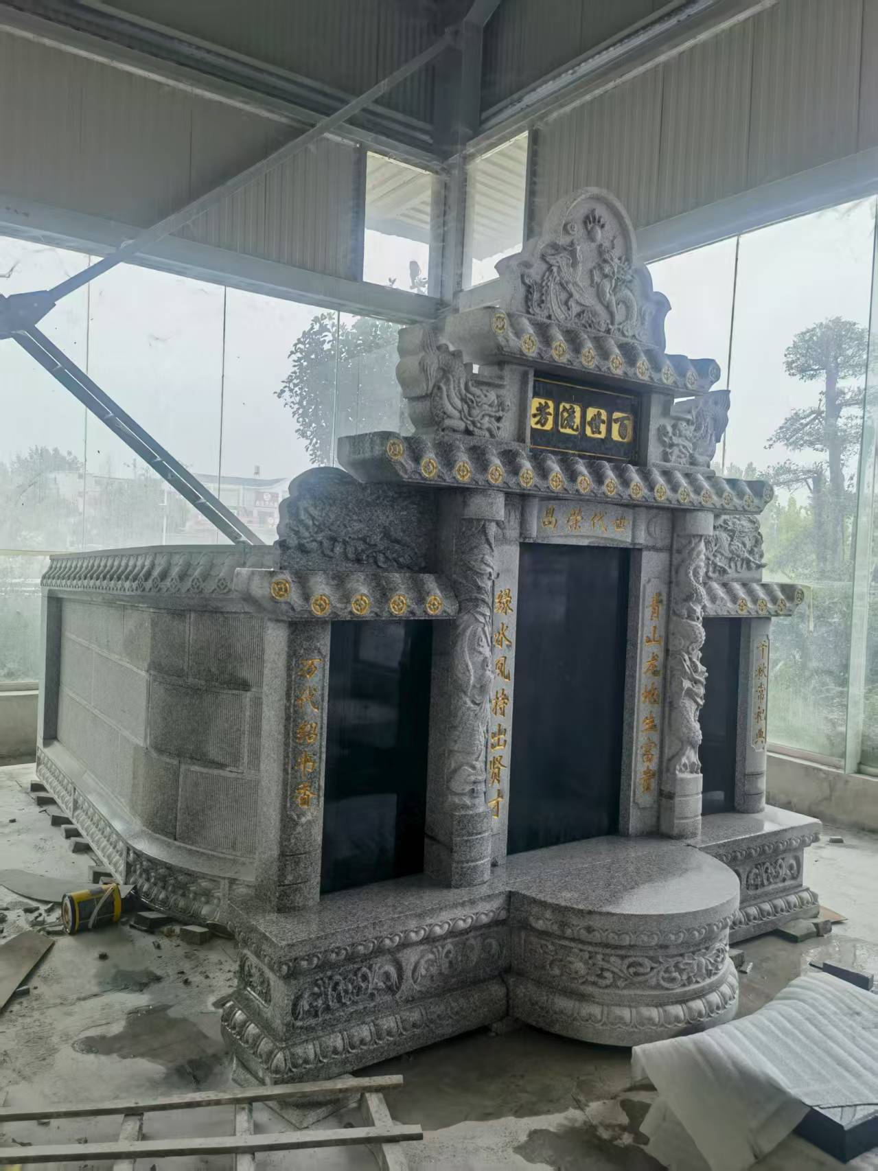 九江 芝麻白墓碑效果展示图